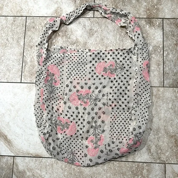 Free people fabric tote bags. New never used. - Picture 3 of 6